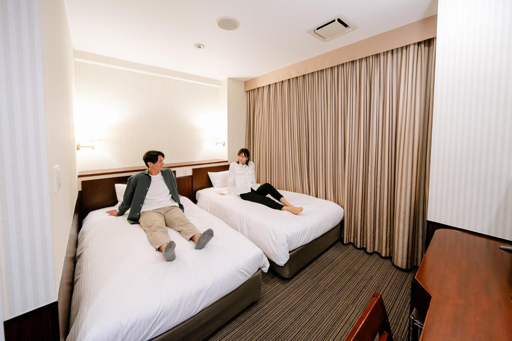 Hotel Hillarys Ōsaka Eksteriør bilde