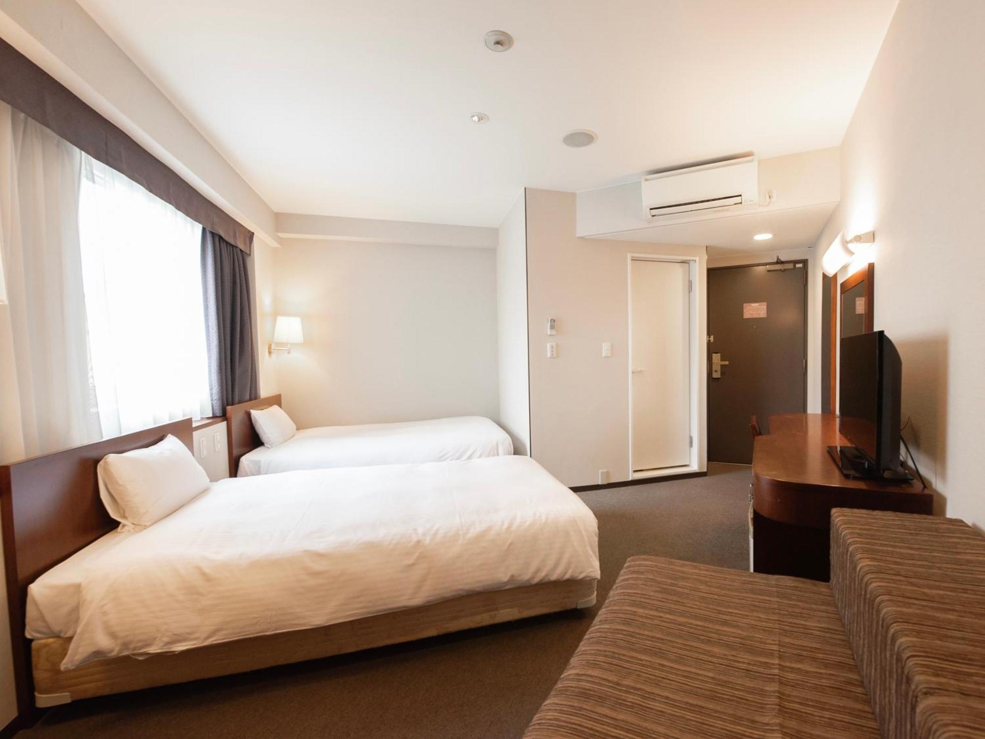 Hotel Hillarys Ōsaka Rom bilde